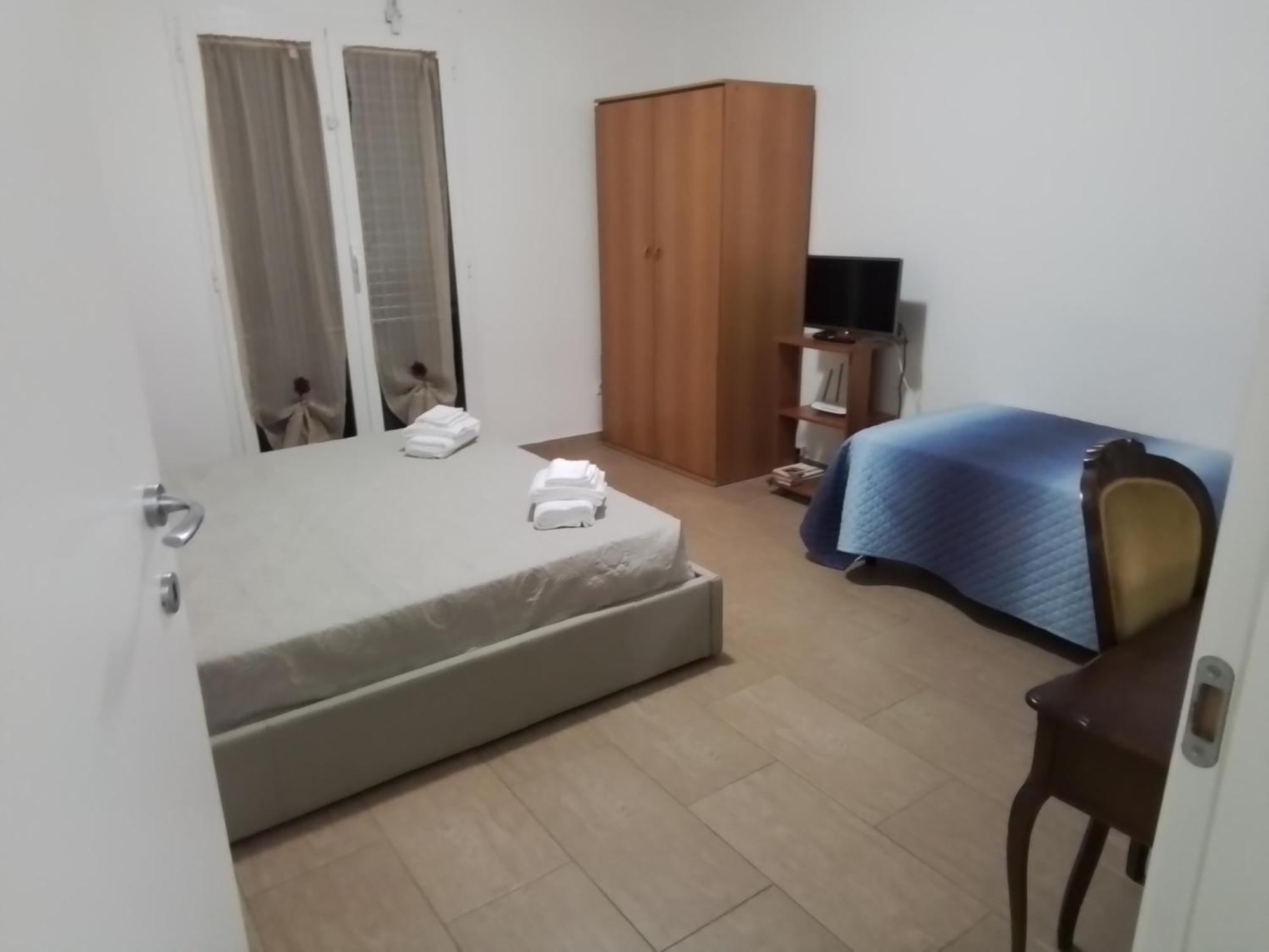 アレッツォCasa Valemar Piano Terra, Un'Oasi In Cittaアパートメント エクステリア 写真