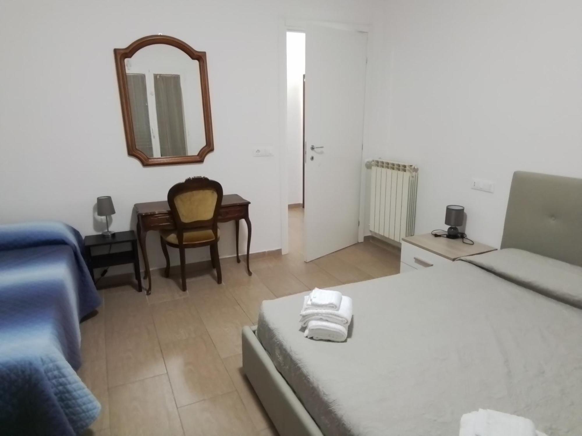 アレッツォCasa Valemar Piano Terra, Un'Oasi In Cittaアパートメント エクステリア 写真